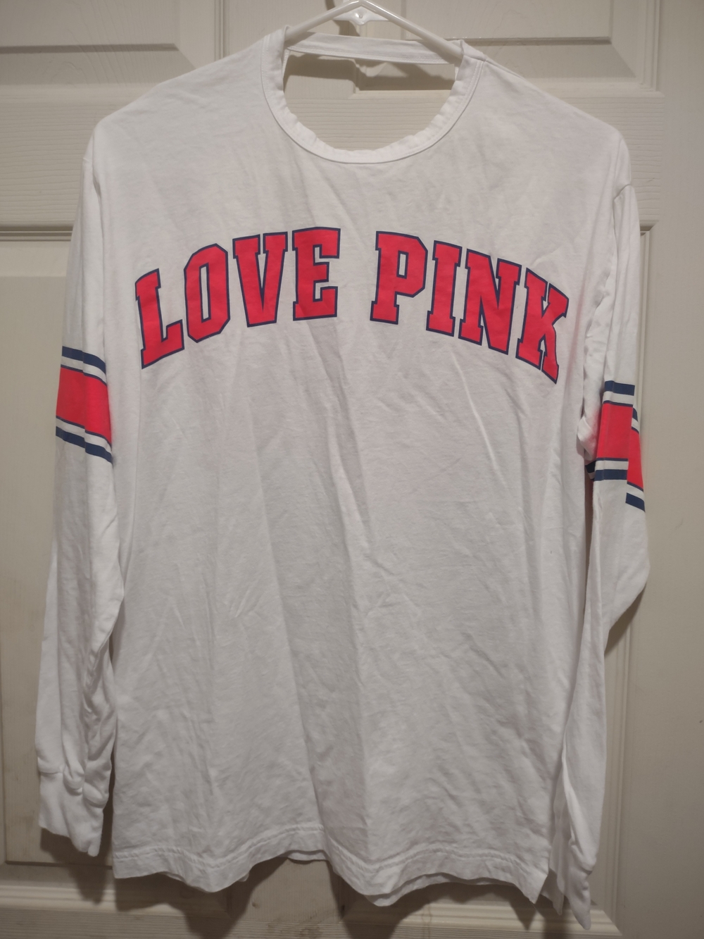 PINK Victoria's Secret Long-Sleeve Graphic Tee - White with Pink Accents